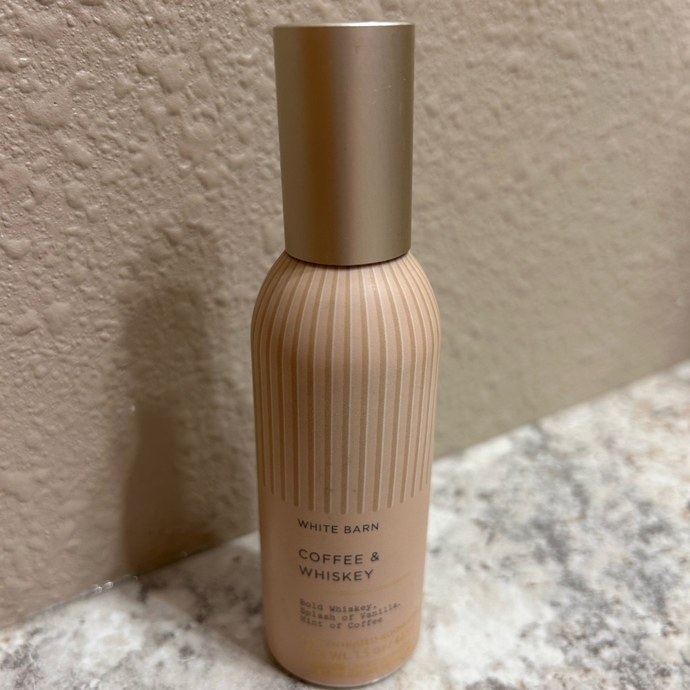 Bath and Body Works room spray